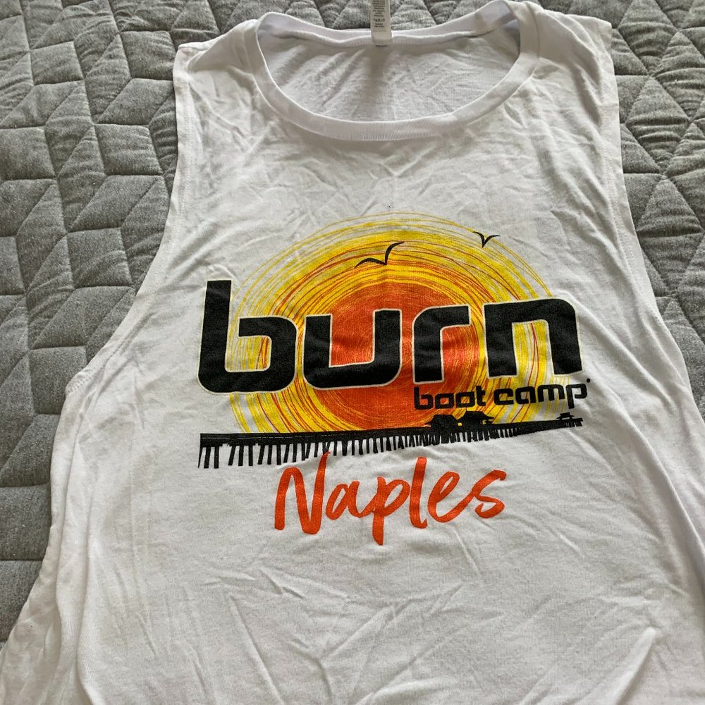 Burn Bootcamp - NAPLES, FL TANK (w Pier) - SIze M